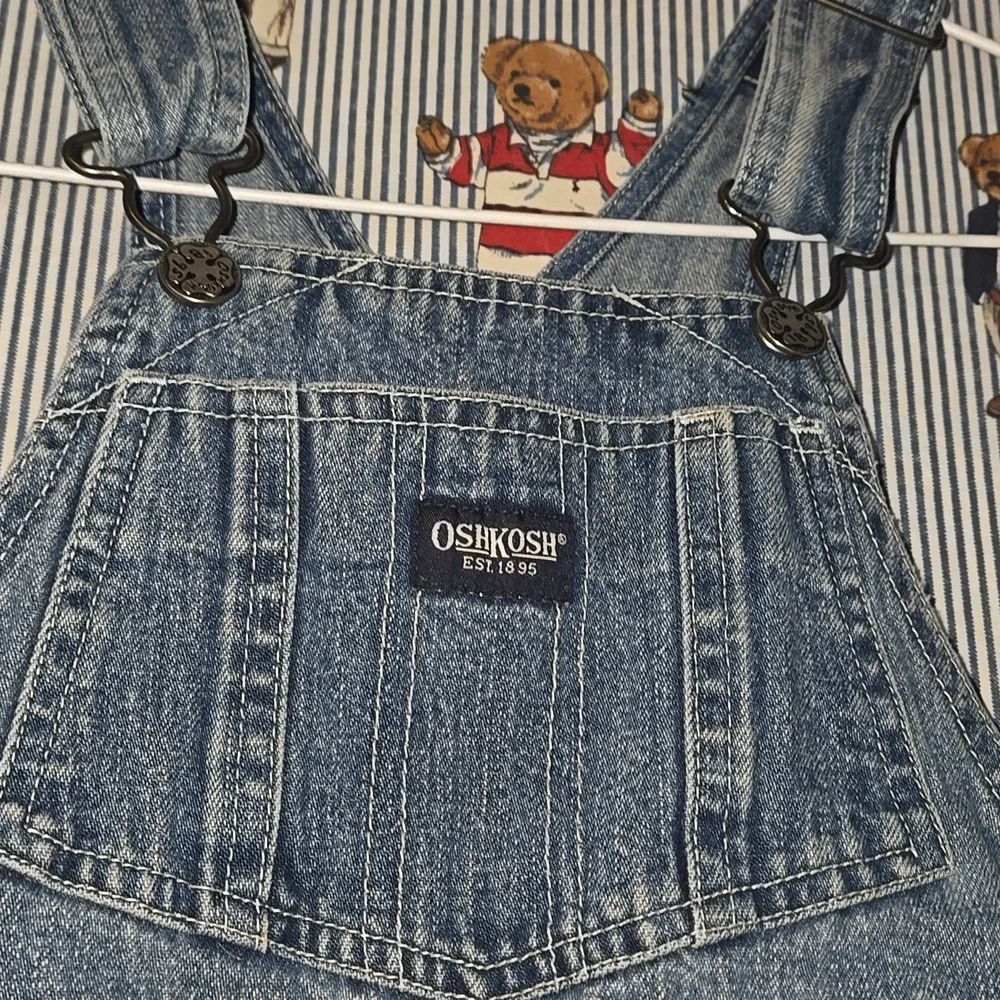 Vintage OshKosh B'gosh Blue Denim Carpenter Overalls for Kids Size 4/4T